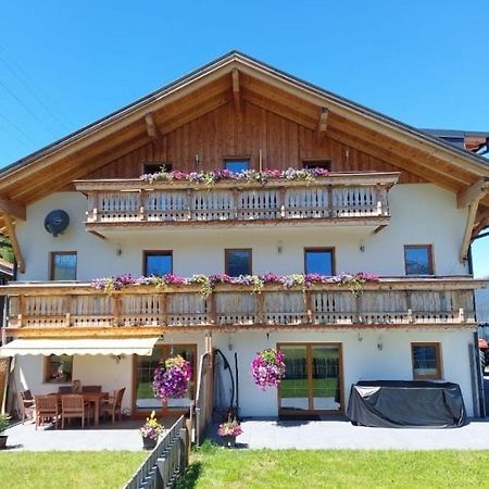 Ferienwohnungen Jenewein Gries am Brenner Exterior photo